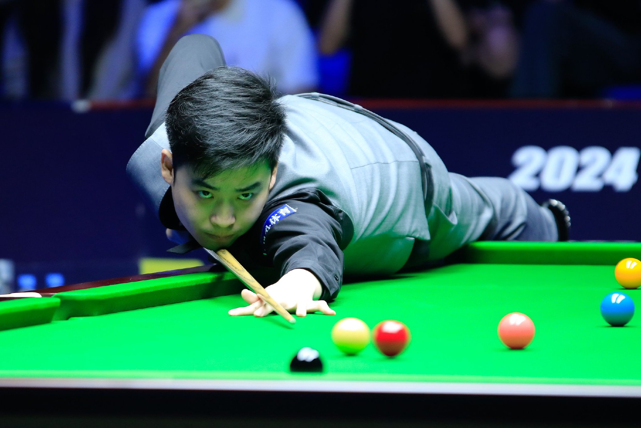 诠释现代中 诠释现代中