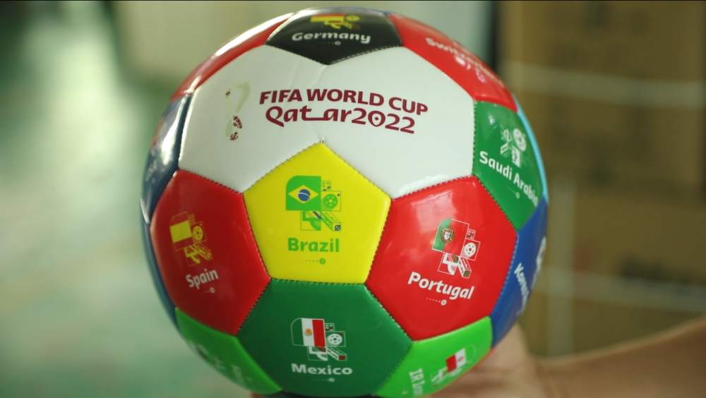 蓬勃发展 蓬勃发展